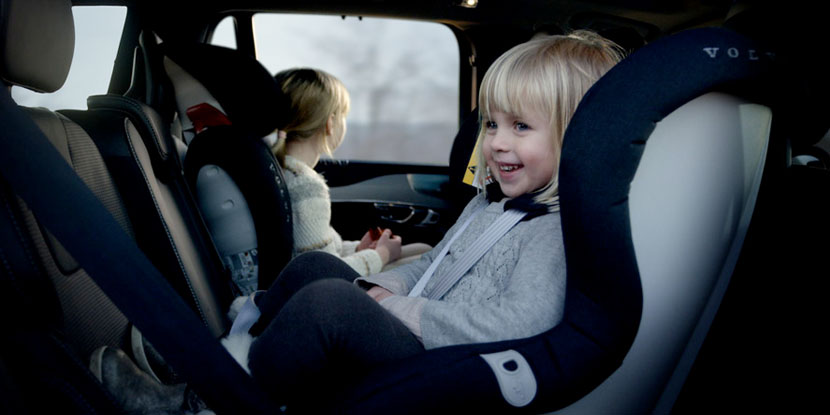 Como levar crianças no carro de forma correta